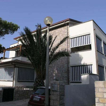 Residence Il Cardellino San Vincenzo Kültér fotó