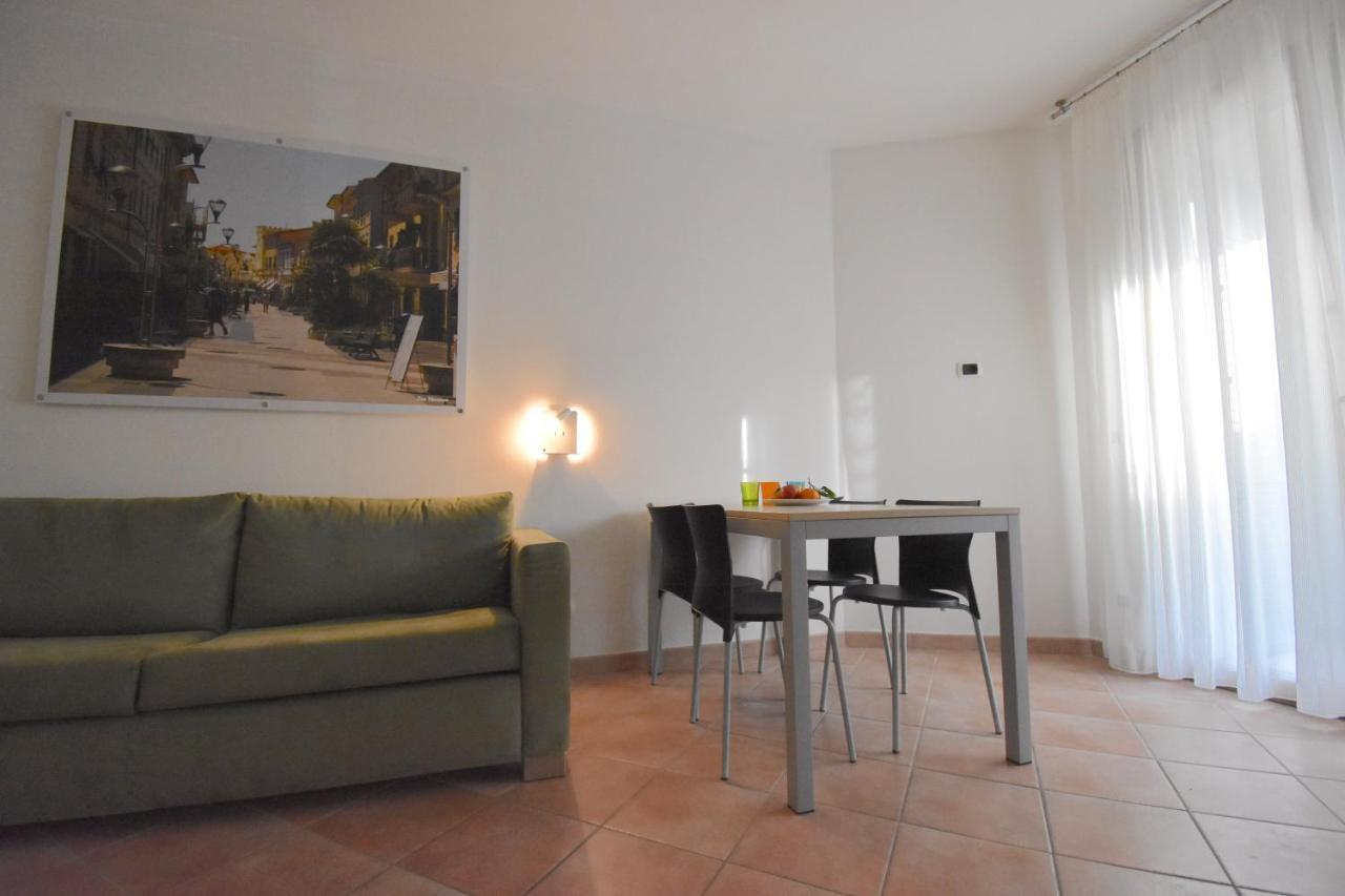 Residence Il Cardellino San Vincenzo Kültér fotó