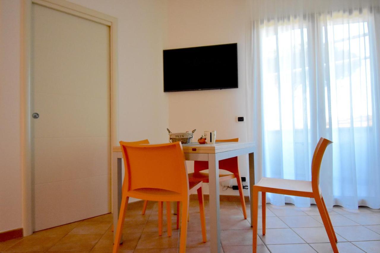Residence Il Cardellino San Vincenzo Kültér fotó